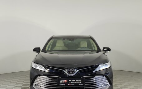 Toyota Camry, 2018 год, 3 099 000 рублей, 2 фотография