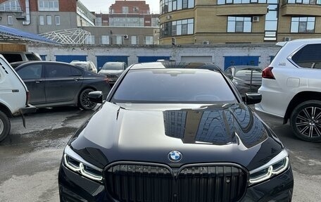 BMW 7 серия, 2019 год, 8 700 000 рублей, 2 фотография