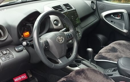 Toyota RAV4, 2010 год, 1 850 000 рублей, 5 фотография