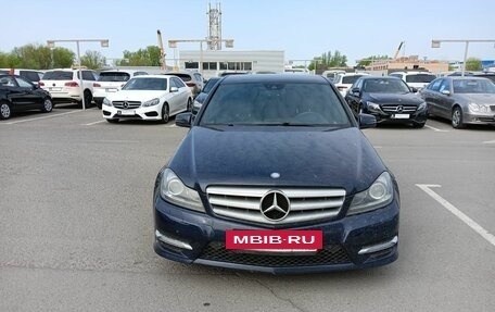 Mercedes-Benz C-Класс, 2013 год, 1 490 000 рублей, 2 фотография