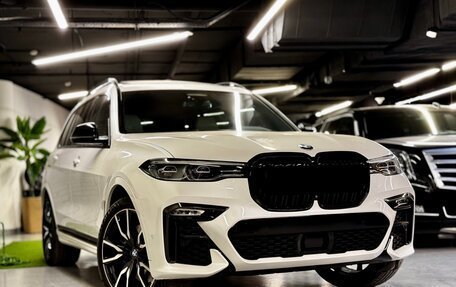BMW X7, 2019 год, 8 698 888 рублей, 2 фотография