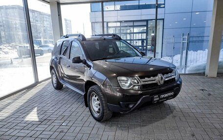 Renault Duster I рестайлинг, 2017 год, 1 380 000 рублей, 3 фотография