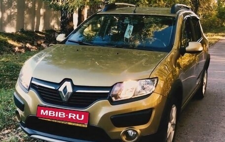 Renault Sandero II рестайлинг, 2016 год, 1 250 000 рублей, 1 фотография