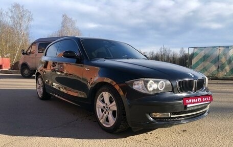 BMW 1 серия, 2007 год, 735 000 рублей, 3 фотография