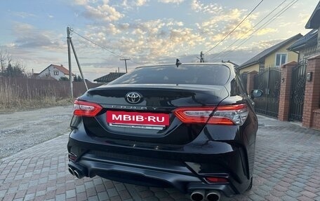 Toyota Camry, 2019 год, 3 500 000 рублей, 2 фотография