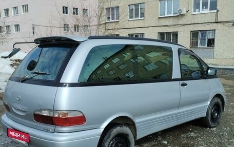 Toyota Estima III рестайлинг -2, 1998 год, 600 000 рублей, 4 фотография