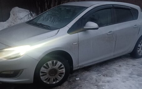 Opel Astra J, 2012 год, 774 000 рублей, 2 фотография