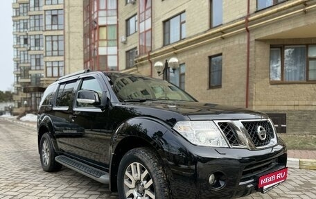 Nissan Pathfinder, 2011 год, 2 385 000 рублей, 2 фотография