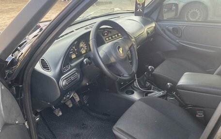 Chevrolet Niva I рестайлинг, 2017 год, 865 000 рублей, 3 фотография