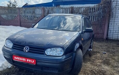 Volkswagen Golf IV, 1999 год, 185 000 рублей, 1 фотография