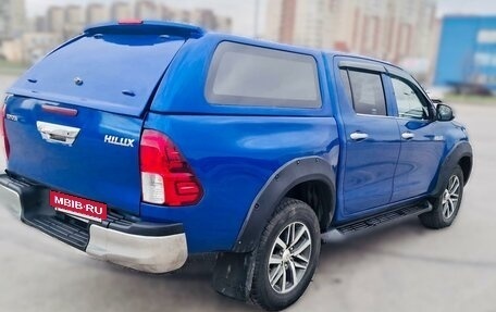 Toyota Hilux VIII, 2016 год, 3 390 000 рублей, 4 фотография