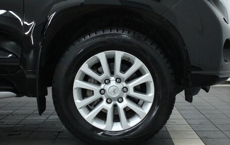 Toyota Land Cruiser Prado 150 рестайлинг 2, 2014 год, 3 915 000 рублей, 5 фотография