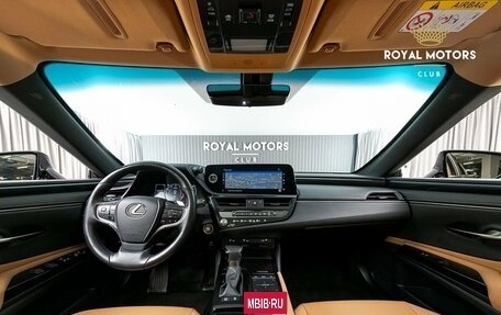 Lexus ES VII, 2021 год, 4 550 000 рублей, 4 фотография