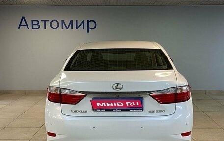 Lexus ES VII, 2014 год, 2 300 000 рублей, 6 фотография