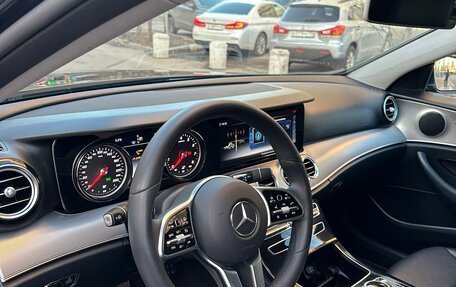 Mercedes-Benz E-Класс, 2018 год, 2 890 000 рублей, 2 фотография