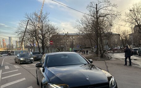 Mercedes-Benz E-Класс, 2018 год, 2 890 000 рублей, 5 фотография