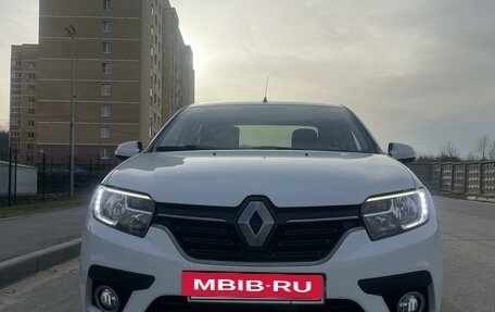 Renault Logan II, 2019 год, 1 100 000 рублей, 2 фотография