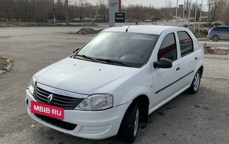 Renault Logan I, 2012 год, 415 000 рублей, 2 фотография