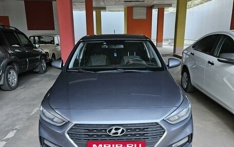 Hyundai Solaris II рестайлинг, 2019 год, 1 580 000 рублей, 2 фотография