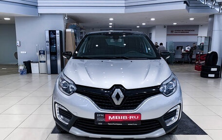 Renault Kaptur I рестайлинг, 2018 год, 1 681 000 рублей, 2 фотография