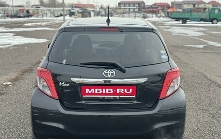 Toyota Vitz, 2011 год, 977 000 рублей, 4 фотография