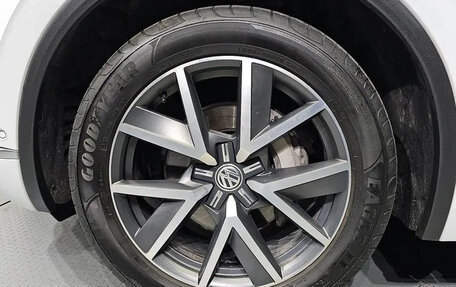 Volkswagen Touareg III, 2020 год, 5 450 000 рублей, 5 фотография