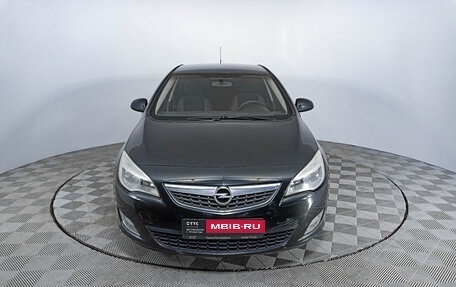 Opel Astra J, 2011 год, 579 000 рублей, 2 фотография