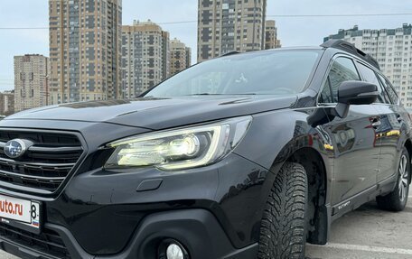 Subaru Outback IV рестайлинг, 2018 год, 4 150 000 рублей, 3 фотография