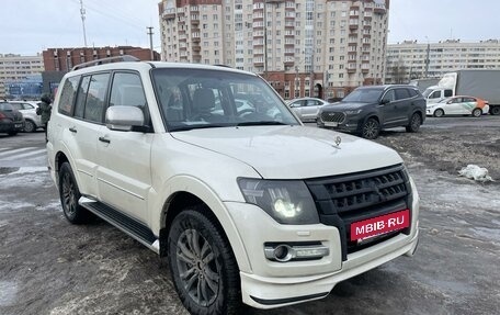 Mitsubishi Pajero IV, 2019 год, 4 200 000 рублей, 3 фотография
