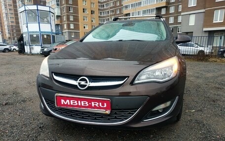 Opel Astra J, 2012 год, 955 000 рублей, 2 фотография