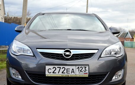 Opel Astra J, 2011 год, 965 000 рублей, 3 фотография
