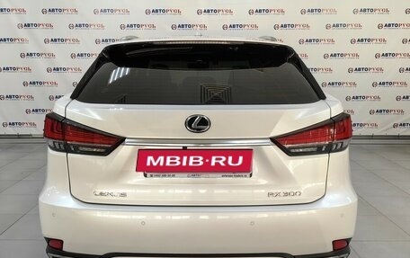 Lexus RX IV рестайлинг, 2021 год, 6 149 000 рублей, 4 фотография