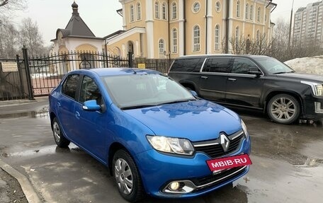 Renault Logan II, 2014 год, 915 000 рублей, 3 фотография