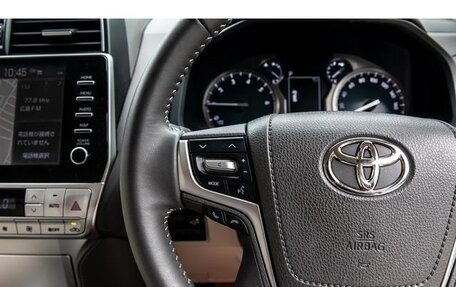 Toyota Land Cruiser Prado 150 рестайлинг 2, 2021 год, 3 010 013 рублей, 9 фотография