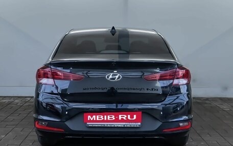 Hyundai Elantra VI рестайлинг, 2019 год, 1 300 000 рублей, 3 фотография