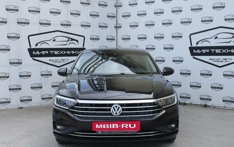 Volkswagen Jetta VII, 2018 год, 1 999 000 рублей, 2 фотография