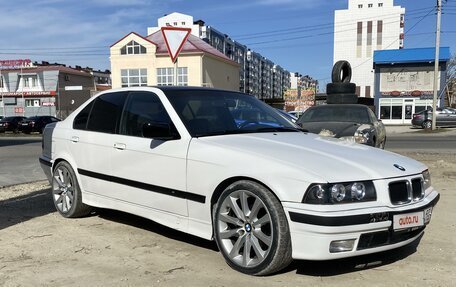 BMW 3 серия, 1994 год, 490 000 рублей, 4 фотография