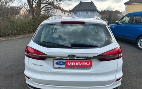 Ford Mondeo V, 2022 год, 5 300 000 рублей, 3 фотография