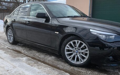BMW 5 серия, 2007 год, 1 000 000 рублей, 2 фотография