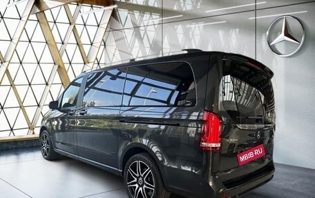 Mercedes-Benz V-Класс, 2023 год, 9 200 000 рублей, 3 фотография
