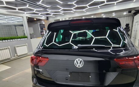 Volkswagen Tiguan II, 2019 год, 2 950 000 рублей, 4 фотография