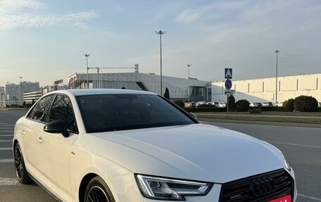 Audi A4, 2018 год, 2 800 000 рублей, 2 фотография