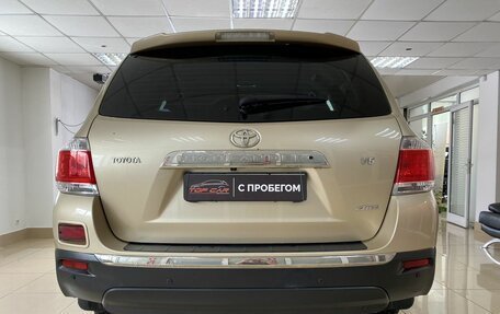 Toyota Highlander III, 2012 год, 2 499 999 рублей, 5 фотография