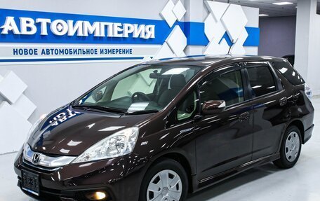 Honda Fit Shuttle I рестайлинг, 2014 год, 1 368 000 рублей, 3 фотография