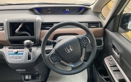 Honda Freed II, 2021 год, 1 441 000 рублей, 8 фотография