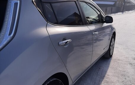 Nissan Leaf I, 2013 год, 600 000 рублей, 2 фотография