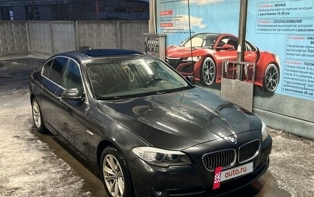 BMW 5 серия, 2010 год, 1 750 000 рублей, 7 фотография