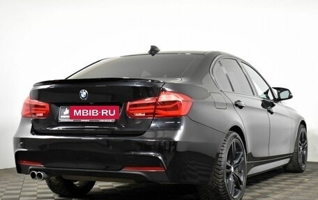 BMW 3 серия, 2018 год, 2 500 000 рублей, 4 фотография