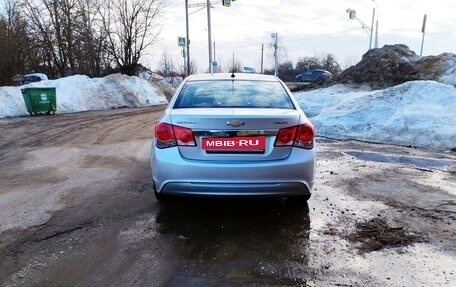 Chevrolet Cruze II, 2013 год, 845 000 рублей, 3 фотография
