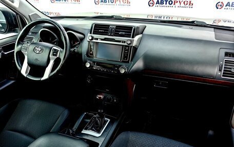Toyota Land Cruiser Prado 150 рестайлинг 2, 2016 год, 3 899 000 рублей, 7 фотография